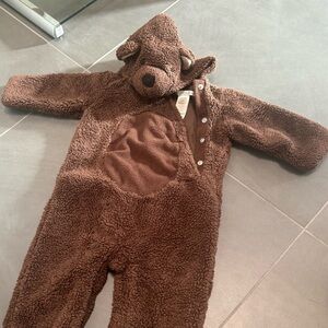 Pottery barn kids brown bear sherpa costume